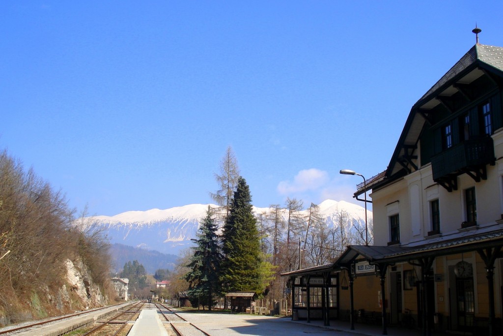 la gare de Bled, village carte postale en Slovénie