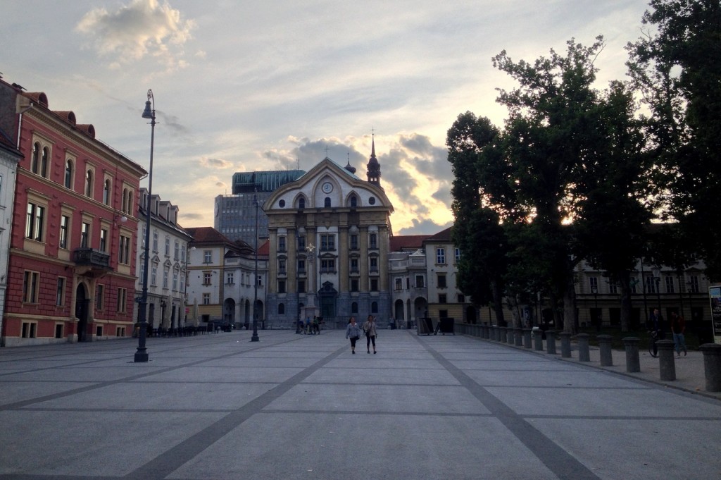 Kongresni trg à Ljubljana en Slovénie width=