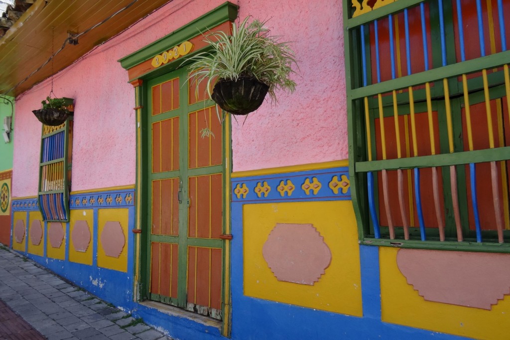 Maison colorée Guatapé Antioquia Colombie