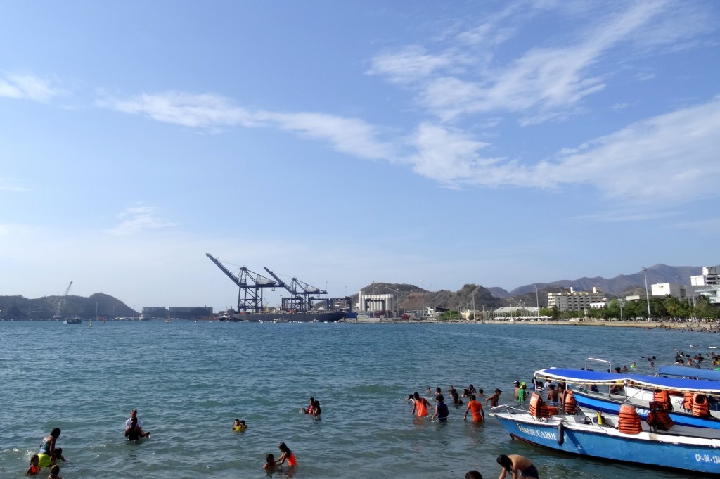 Port et plage de Santa Marta Colombie