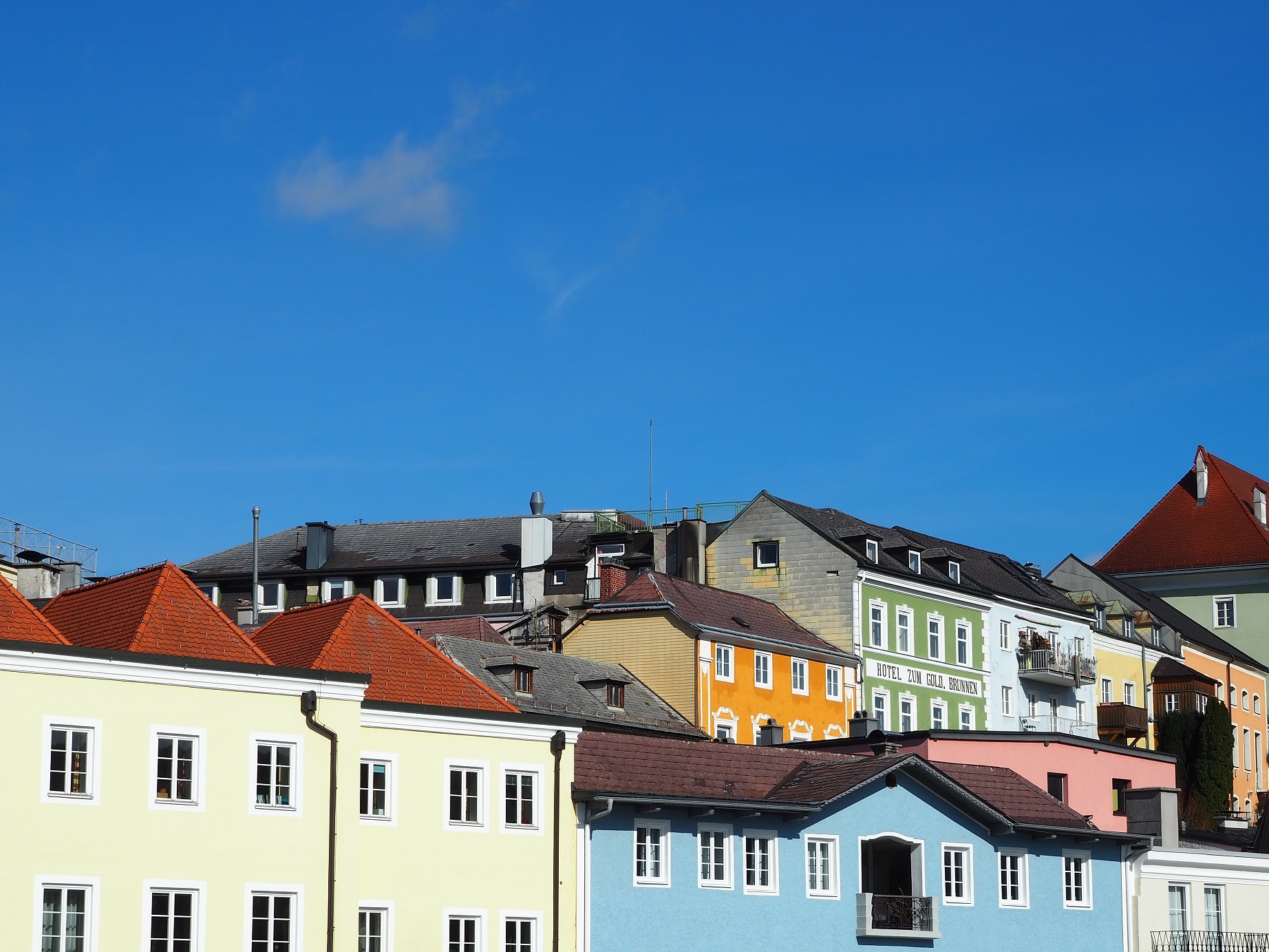 Façades colorées de Gmunden en Autriche