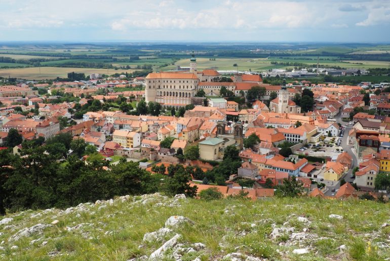 Visiter Mikulov et Moravie en République Tchèque: vue sur le château